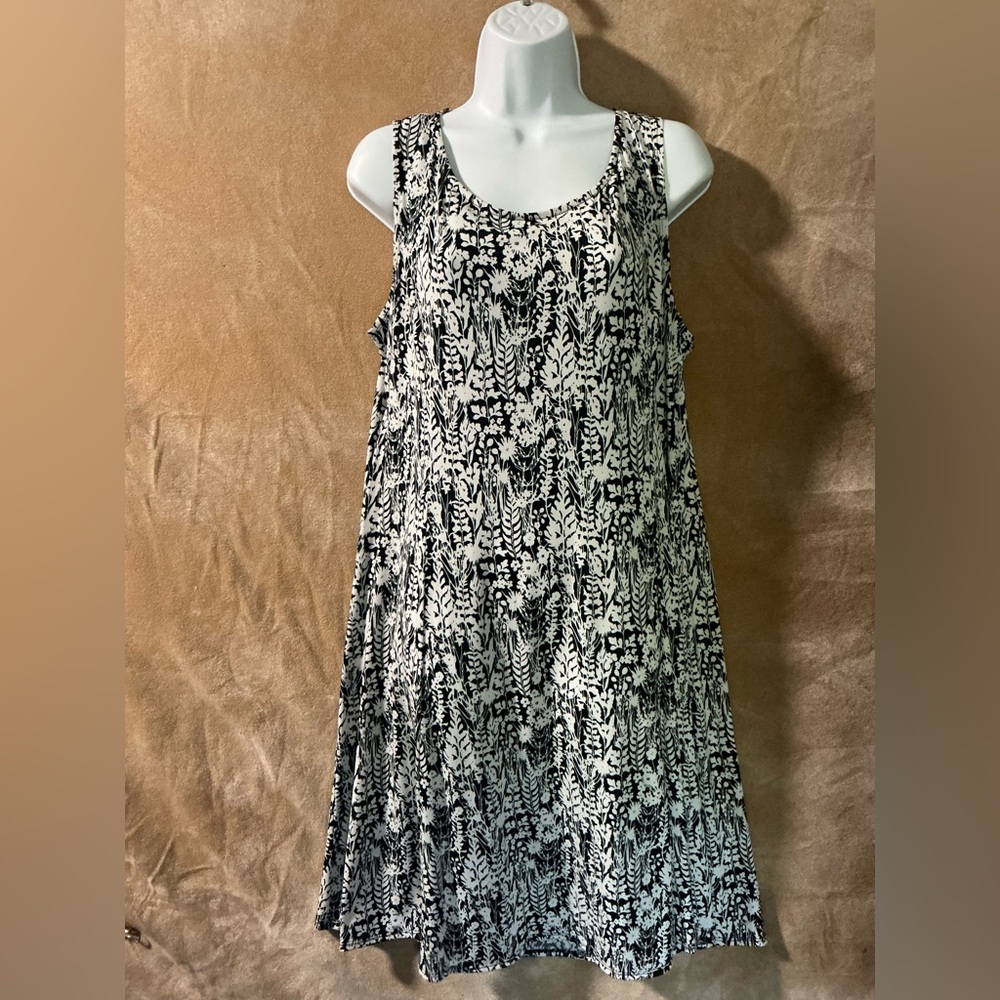 Perceptions‎ Monochrome Floral Midi Dress